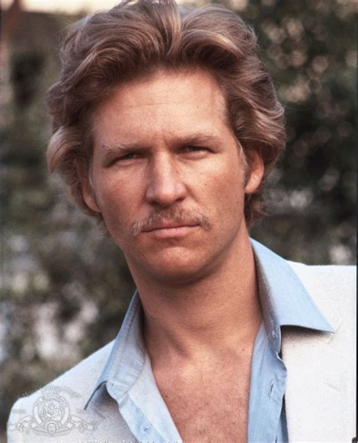 A young Jeff Bridges in Jagged Edge (1985) left and in Against All Odds (1984) on right