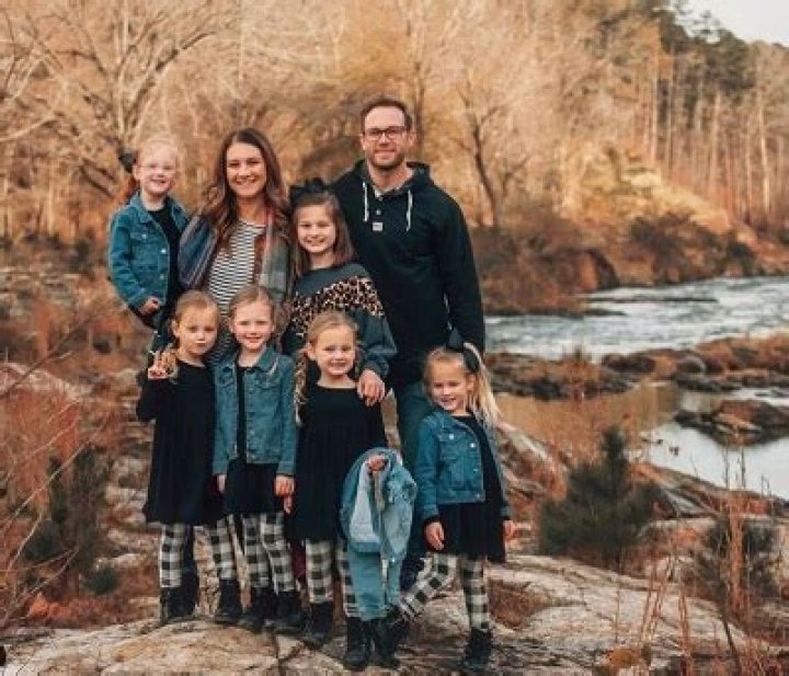 Adam Busby and his wife Danielle Busby as seen in a picture that was taken in February 2022, at Sam Houston Jones State Park