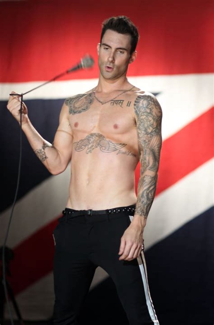 Adam Levine Body Shape