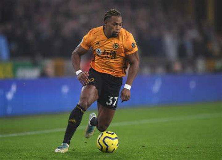 Adama Traor&eacute; in a Santa Hat
