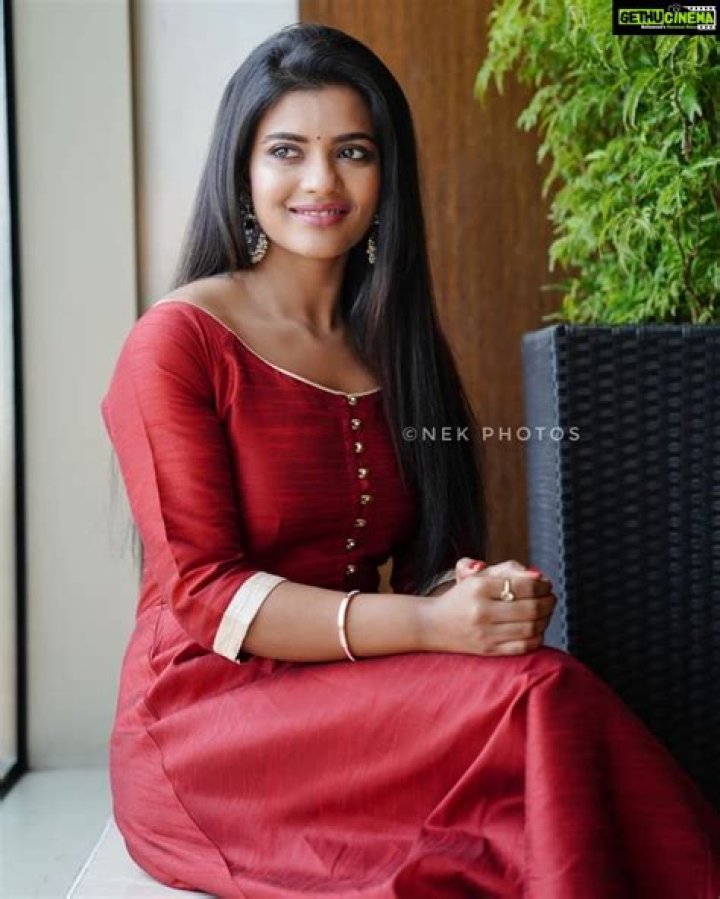 Aishwarya Rajesh in an Instagram post as seen in July 2019