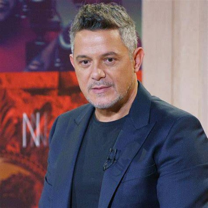 Alejandro Sanz in an Instagram selfie as seen in March 2019
