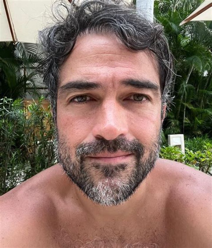 Alfonso Herrera in a selfie as seen in October 2017
