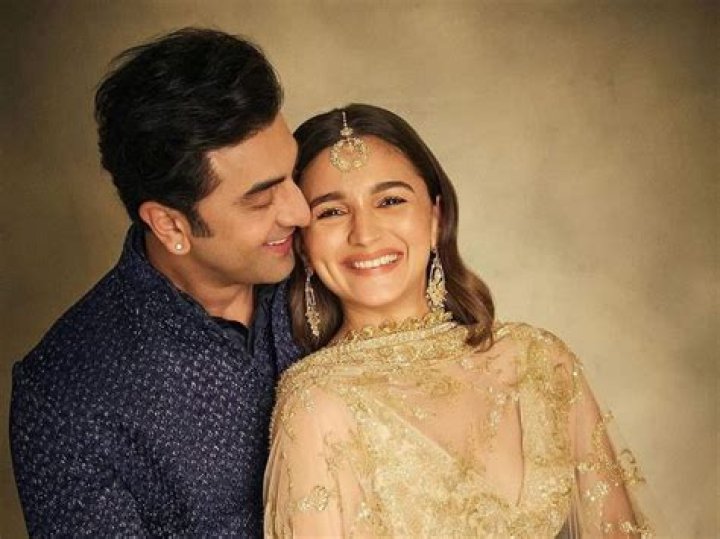 Alia Bhatt and Ranbir Kapoor during Mehendi ceremony in April 2022