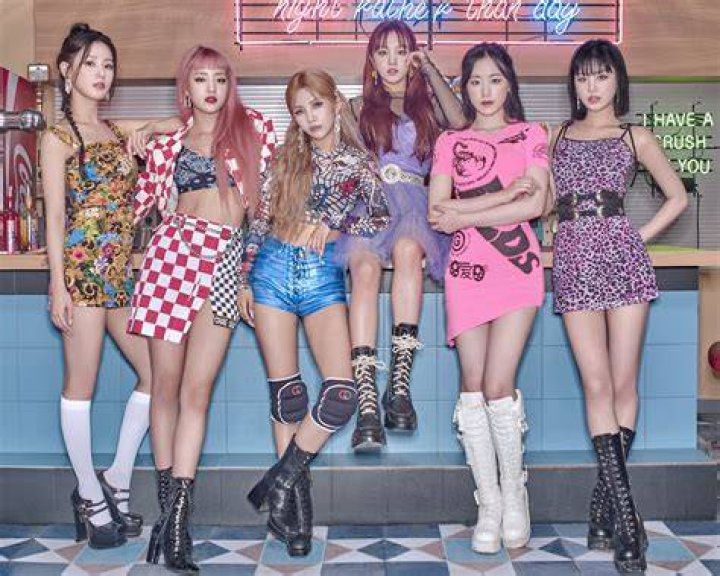 All the (G)I-dle members as seen at Dream Concert on May 18, 2019