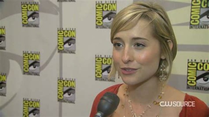 Allison Mack at Comic-Con in July 2009