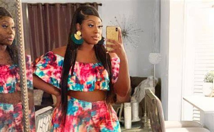 Amanda Pierre in an Instagram selfie as seen in November 2017