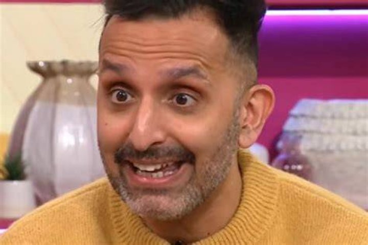Amir Khan as seen while posing for a picture with Faryal Makhdoom in August 2023