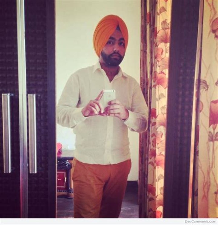 Ammy Virk in a selfie in January 2018