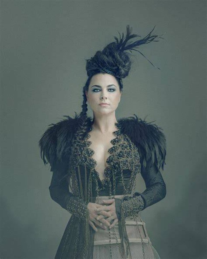 Amy Lee during a photoshoot in Rio de Janeiro