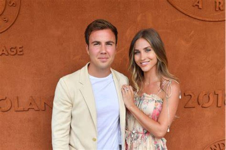 Ann-Kathrin Götze in a selfie with Mario Götze in June 2018