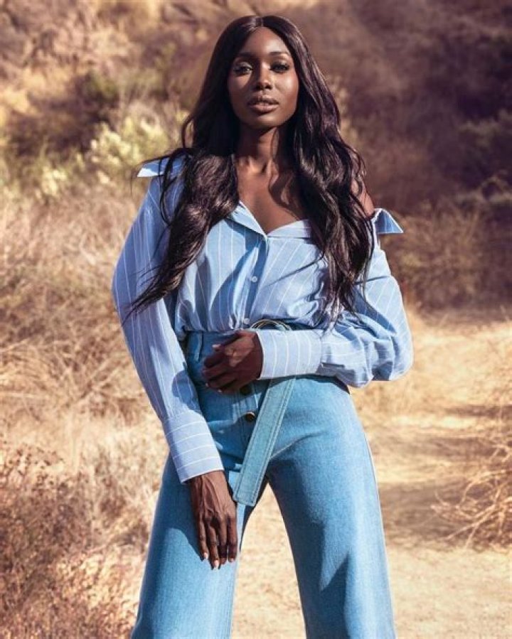 Anna Diop in an Instagram selfie as seen in October 2017