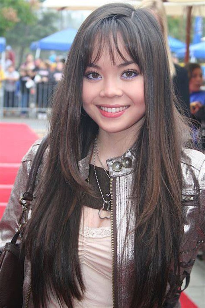 Anna Maria Perez de Tagle at the BETCHES x JUSTFAB Event in November 2016