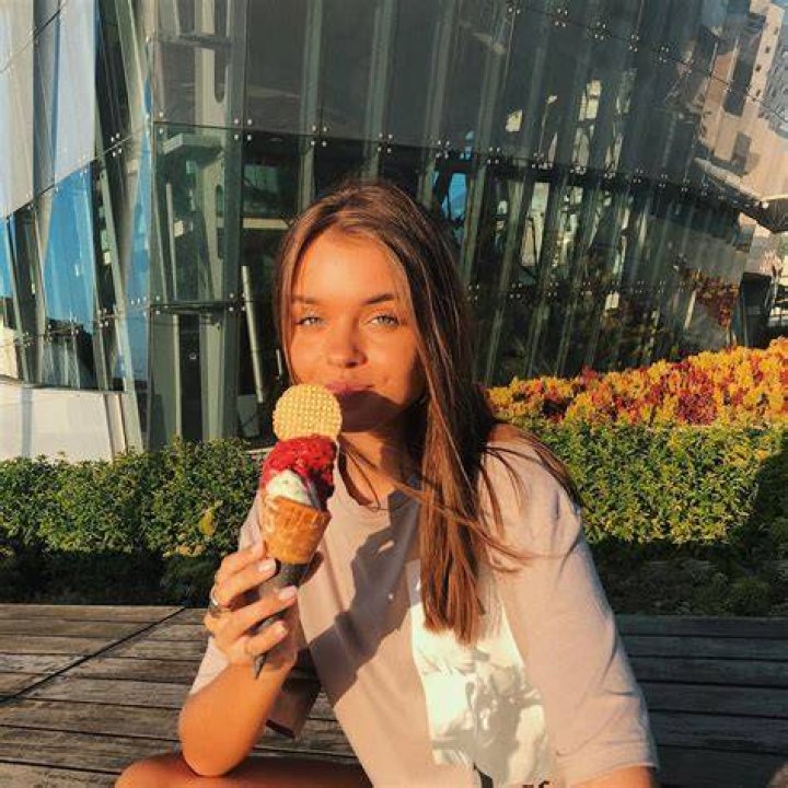 Anna Zak in an Instagram selfie in October 2016