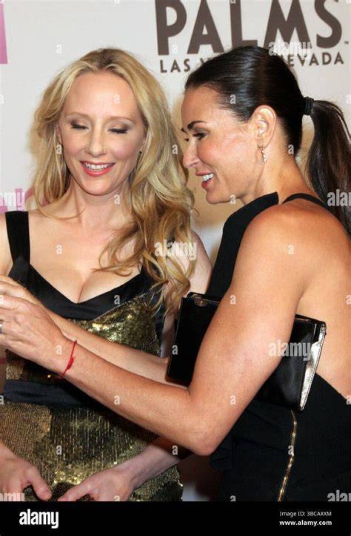 Anne Heche, Demi Moore, and Bruce Willis at 1997 Emmy Awards