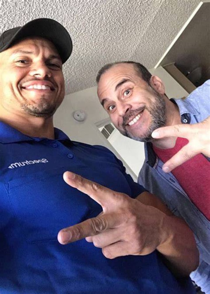 Ant (Anthony Steven Kalloniatis) in a Twitter Selfie in June 2018