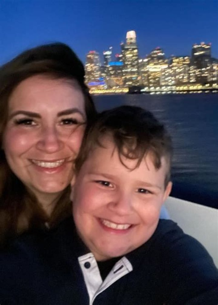 Anthony JKrew and his mother Sandy in a selfie that was taken in May 2022