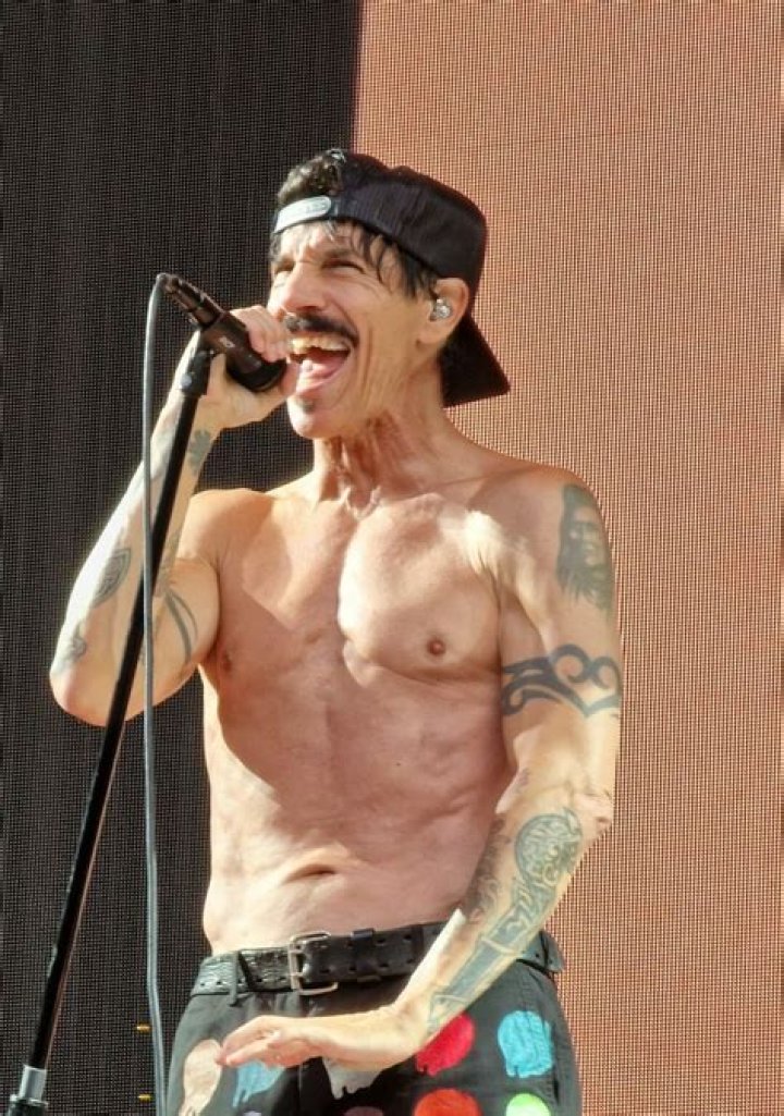 Anthony Kiedis singing at Rock im Park 2016 Music Festival