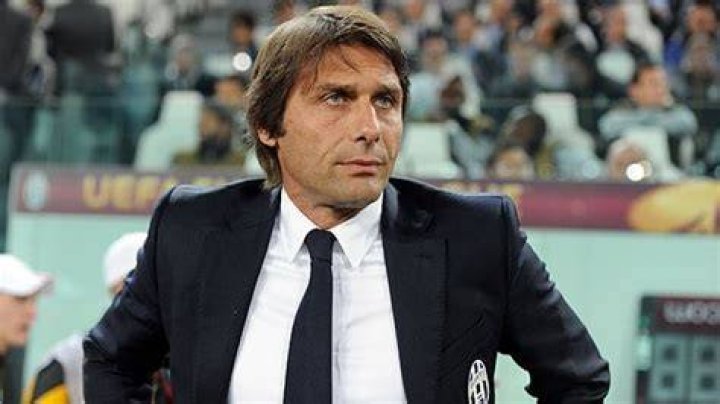 Antonio Conte shirtless body