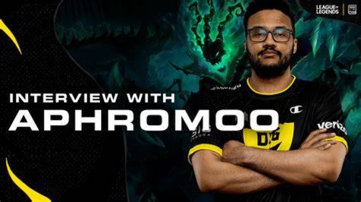Aphromoo as seen in a selfie that was taken in September 2019