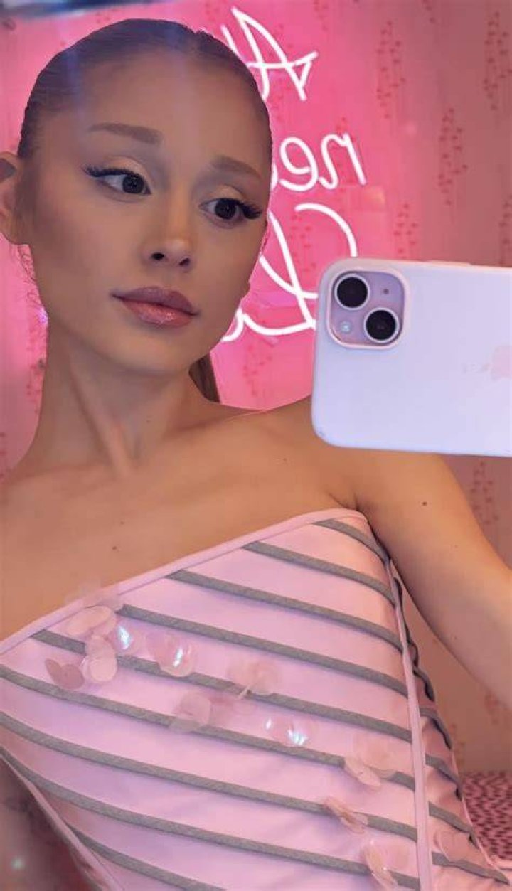 Ariana Grande in an Instagram selfie in July 2017