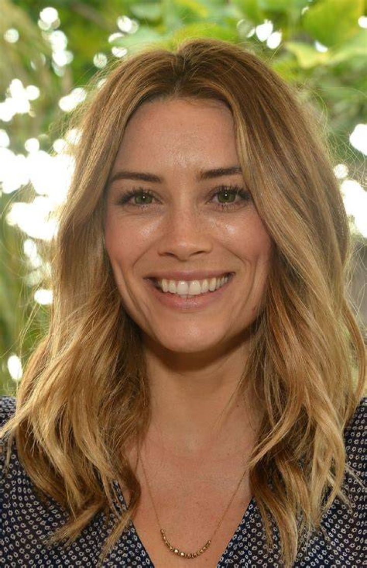 Arielle Vandenberg at KEEP Collective Accessories Social to Benefit the Kind Campaign in Los Angeles in August 2015