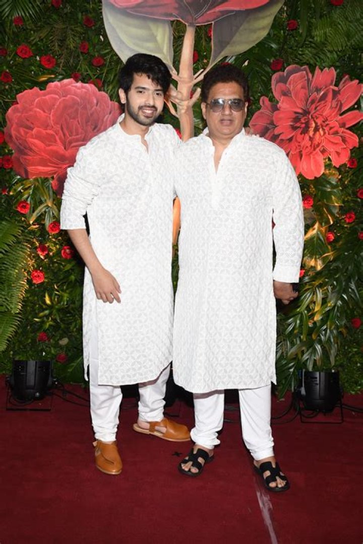Armaan Malik at Diwali bash of Sachiin J Joshi in October 2016