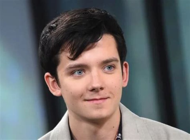 Asa Butterfield horror face