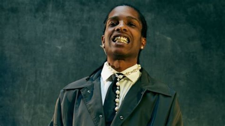 ASAP Rocky doing rap at the 2015 Wireless Festival in London