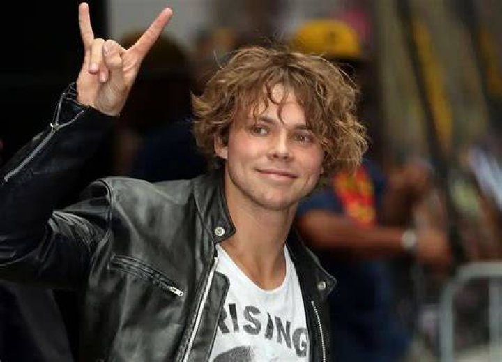 Ashton Irwin from 5 Seconds of Summer