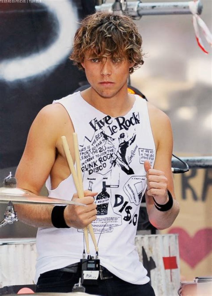 Ashton Irwin from 5SOS