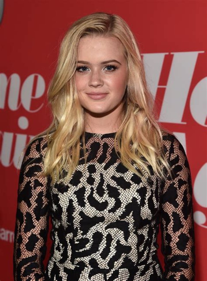 Ava Phillippe in an Instagram selfie as seen in April 2018