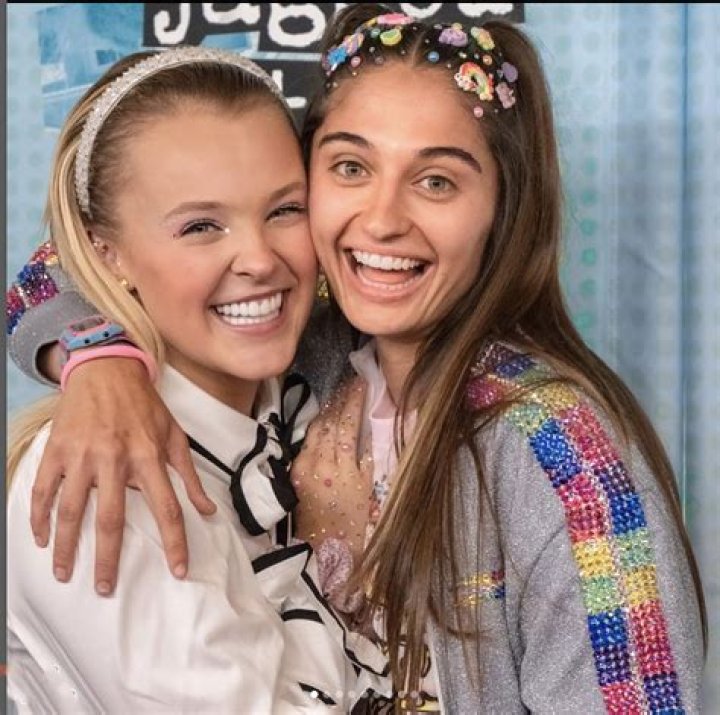 Avery Cyrus in a picture that was taken in August 2020