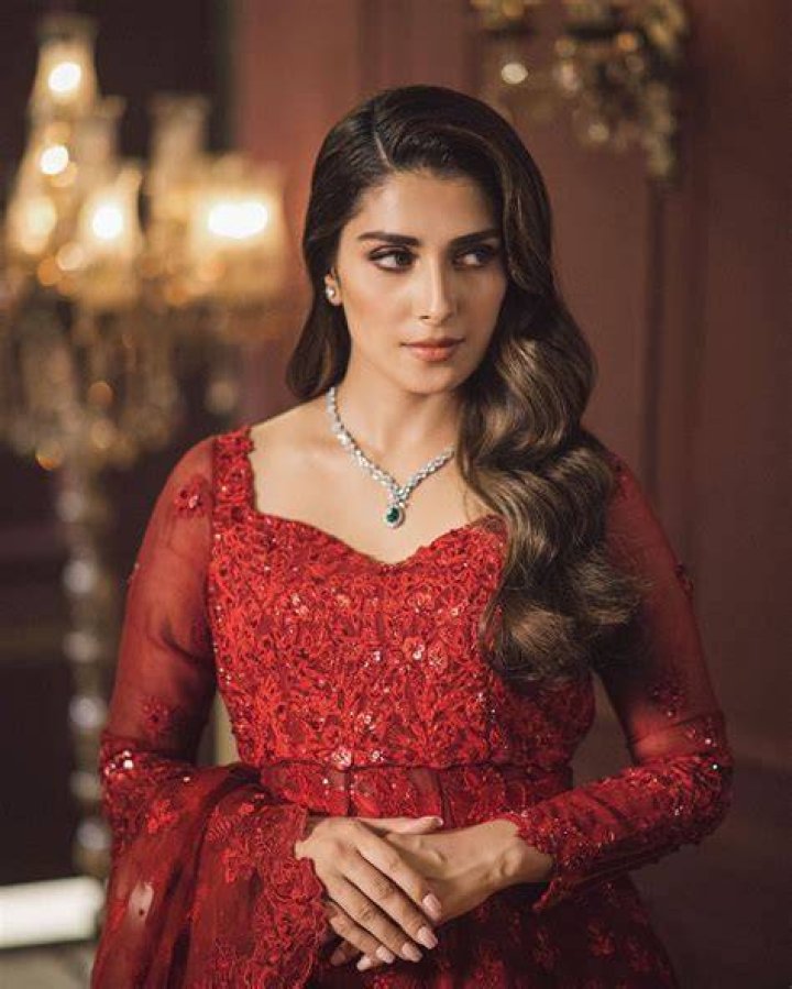 Ayeza Khan in a picture with her beau Danish Taimoor in September 2021