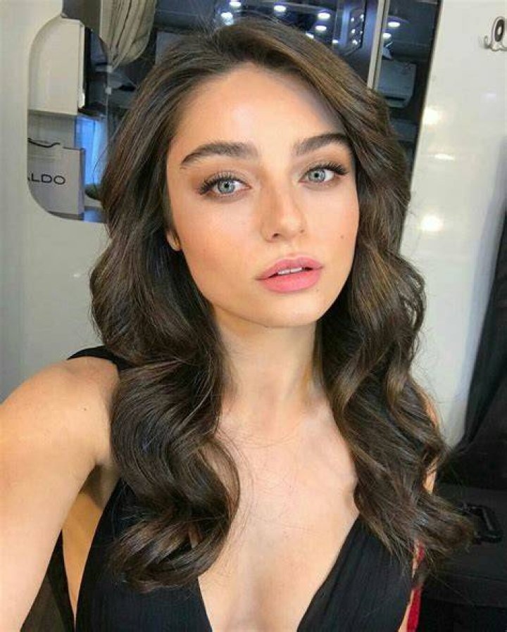 Ay&ccedil;a Ayşin in a selfie in June 2018