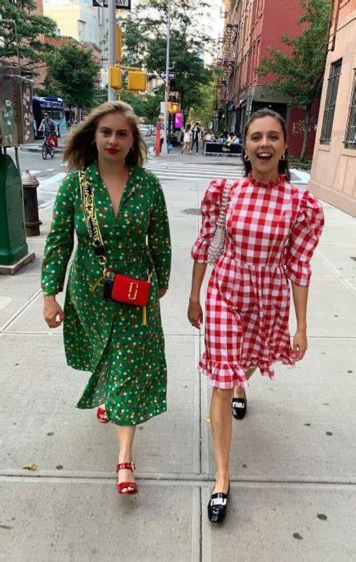 Bel Powley (Right) and Honor Powley in July 2019