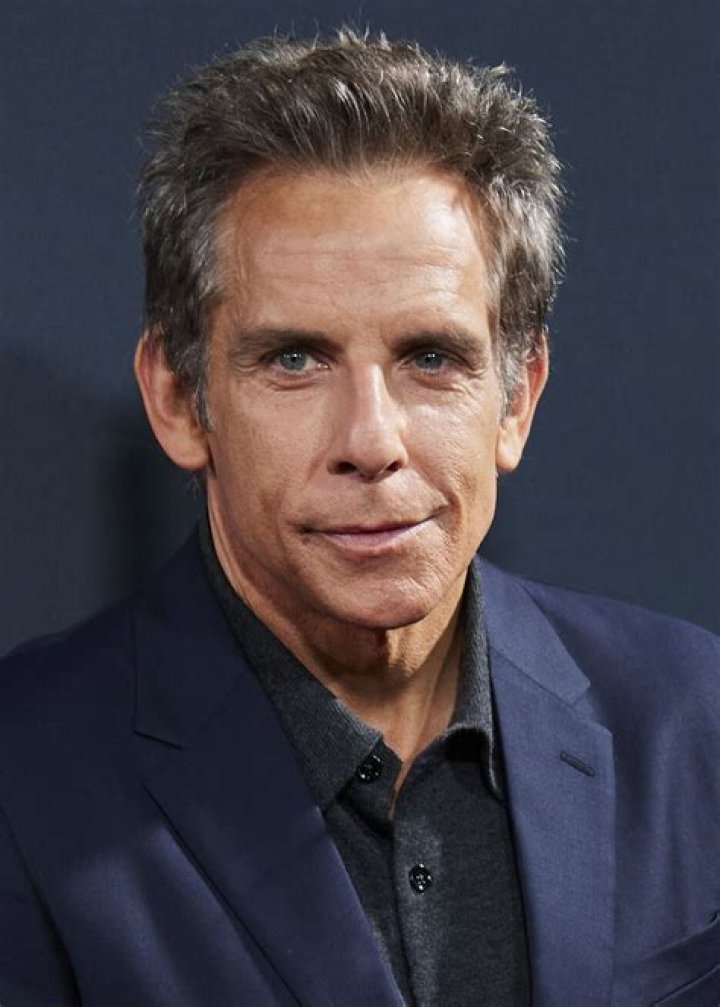 Ben Stiller with an arson detecting police dog named Daisy