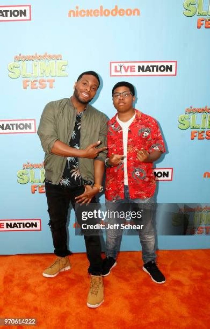 Benjamin Flores at the Nickelodeon Kids' Choice Sports Awards 2016