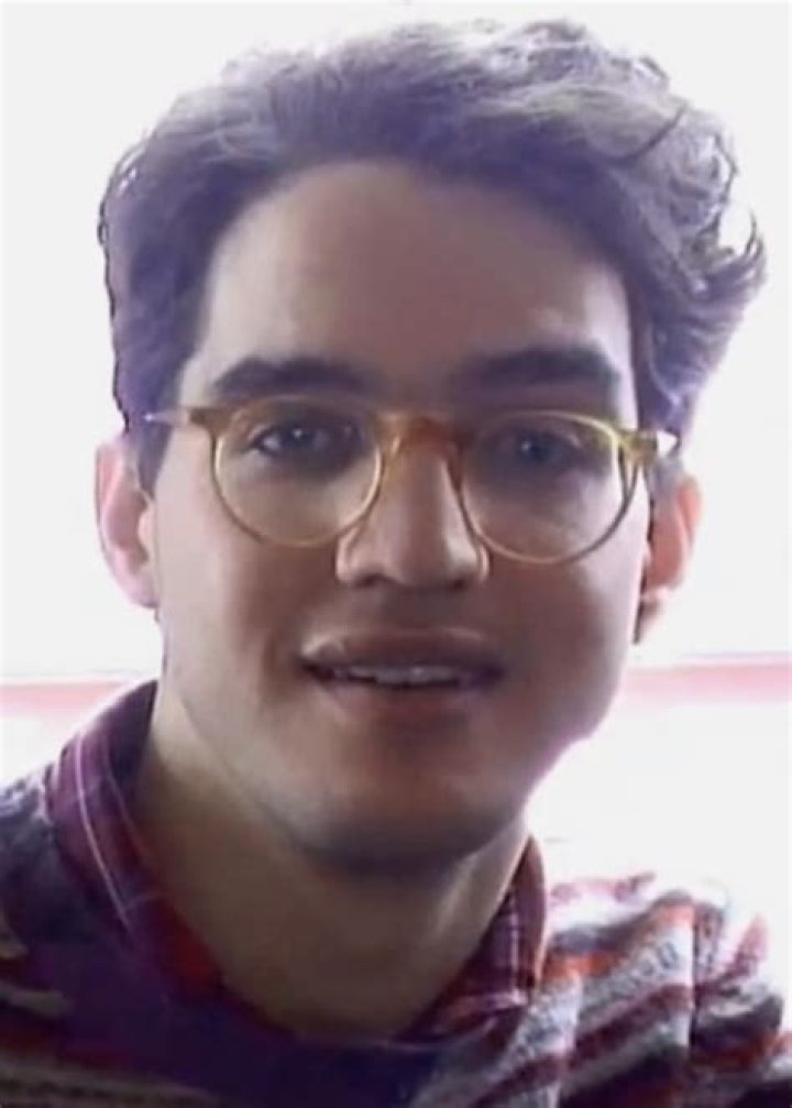 Benny Safdie as seen while smiling for a picture in December 2021