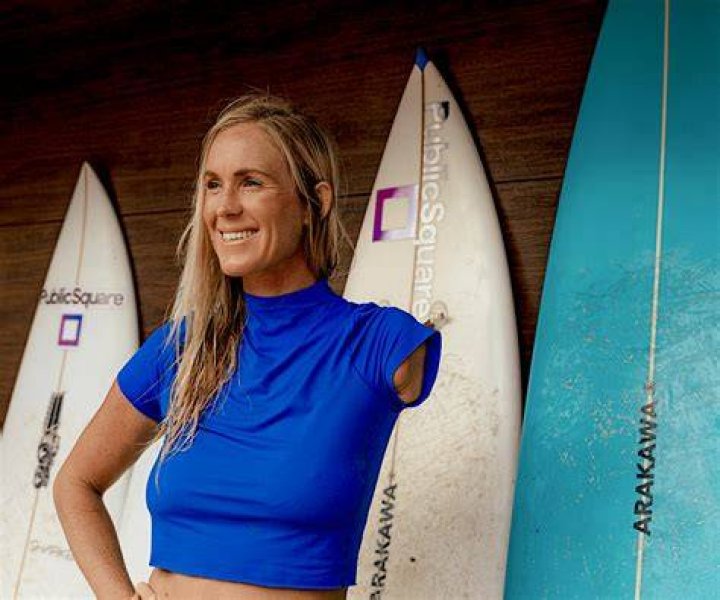 Bethany Hamilton in a selfie with her family in January 2018