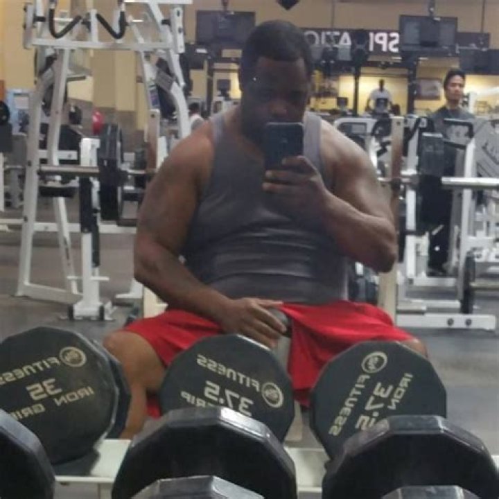 Big Pokey as seen while taking a gym mirror selfie in April 2017