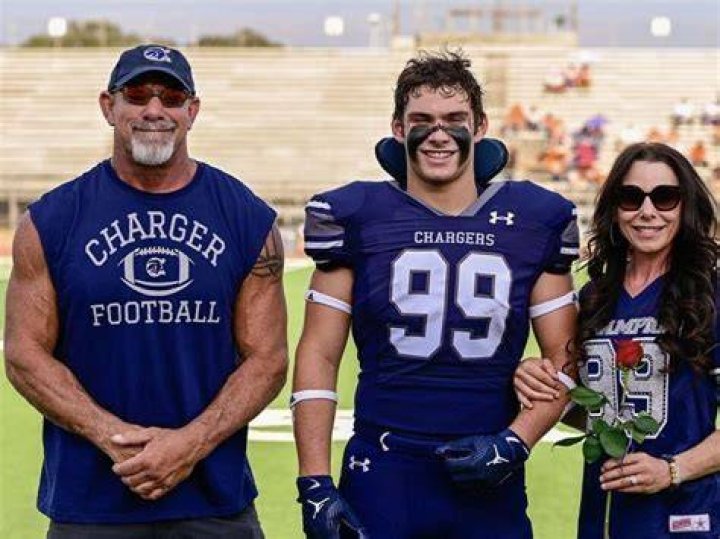 Bill Goldberg with his son as seen in April 2017