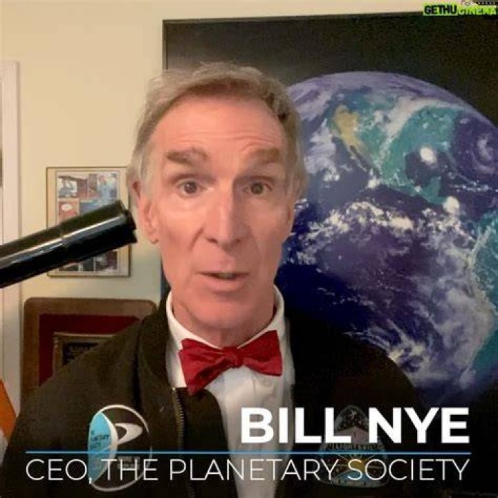 Bill Nye in an Instagram Selfie on National BowTie day 2018