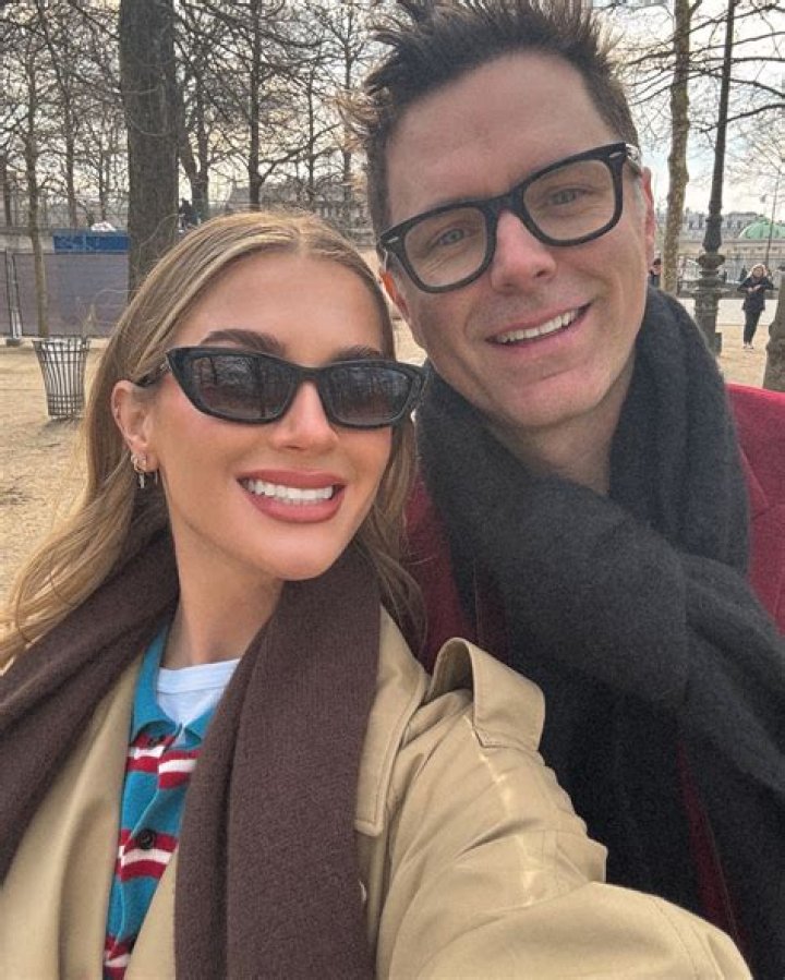 Bobby Bones in a selfie in February 2018