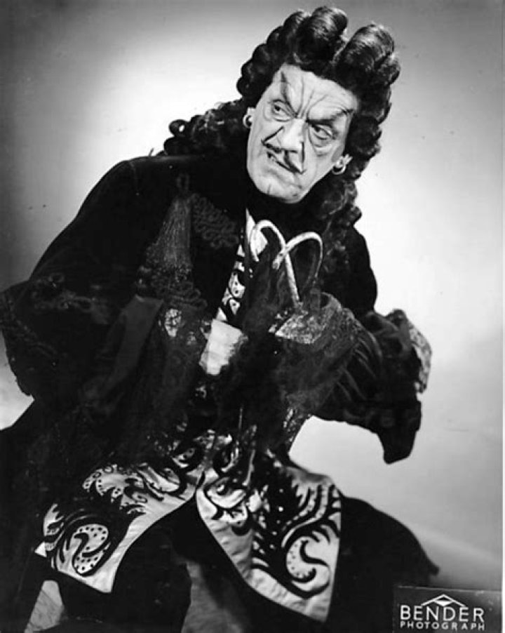 Boris Karloff as Captain Hook in 'Peter Pan' (1950)