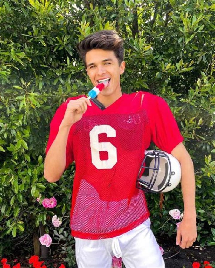 Brent Rivera in an Instagram selfie as seen in January 2017