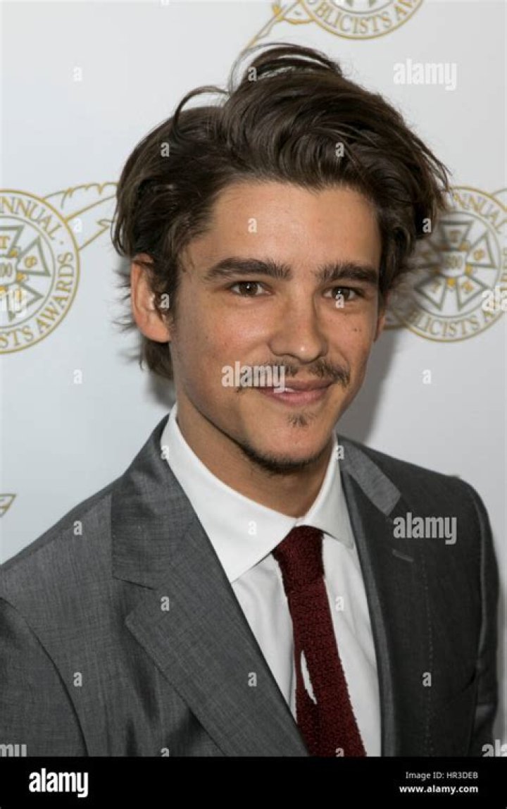 Brenton Thwaites at the 2017 International Cinematographers Guild Publicists Awards