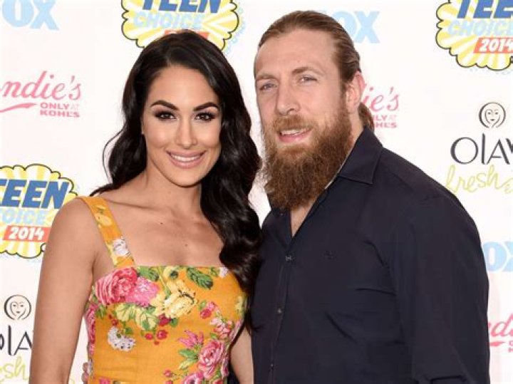 Brie Bella and Bryan Danielson on a vegan lunch date in February 2018