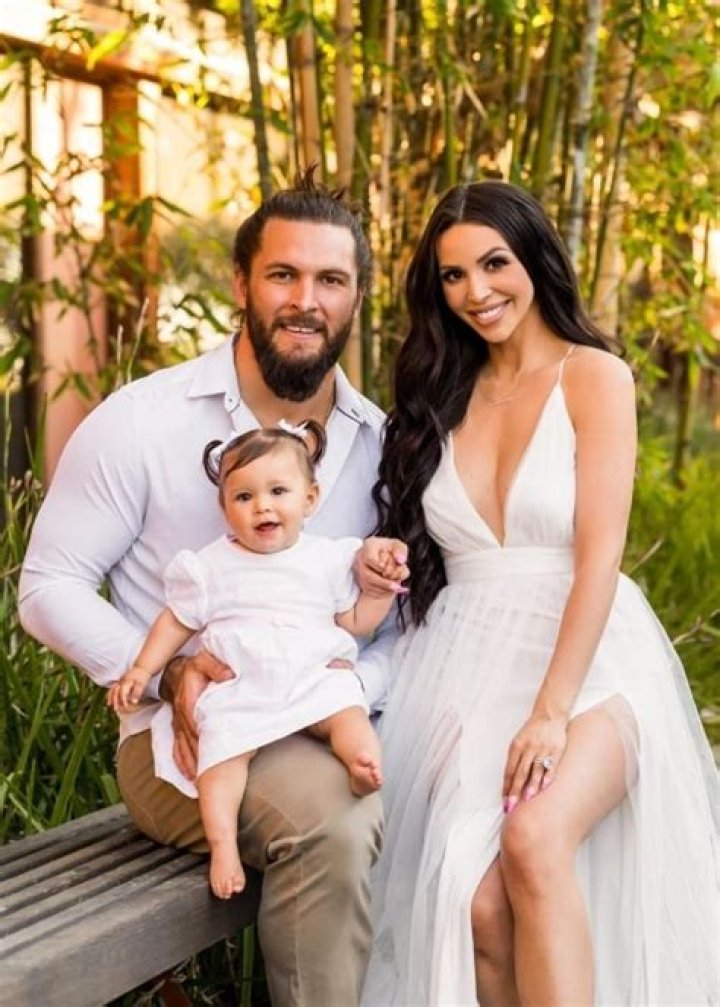 Brock Davies as seen in a picture with his daughter Summer Moon Honey in January 2022