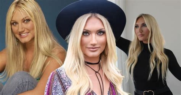 Brooke Hogan in an Instagram selfie as seen in March 2018